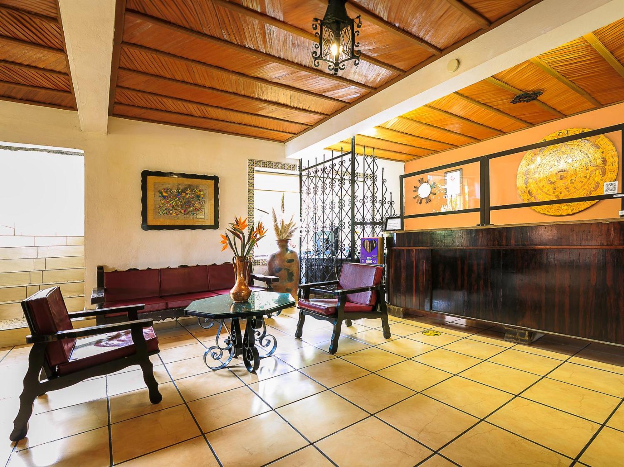 Hotel Pie De La Sierra Uruapan  Екстериор снимка
