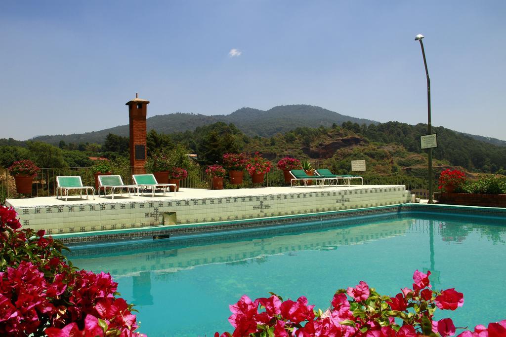 Hotel Pie De La Sierra Uruapan  Екстериор снимка
