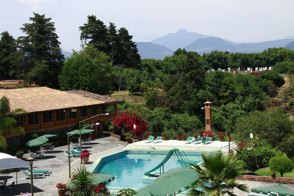 Hotel Pie De La Sierra Uruapan  Екстериор снимка